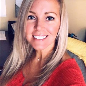 Meet your Posher, Kara